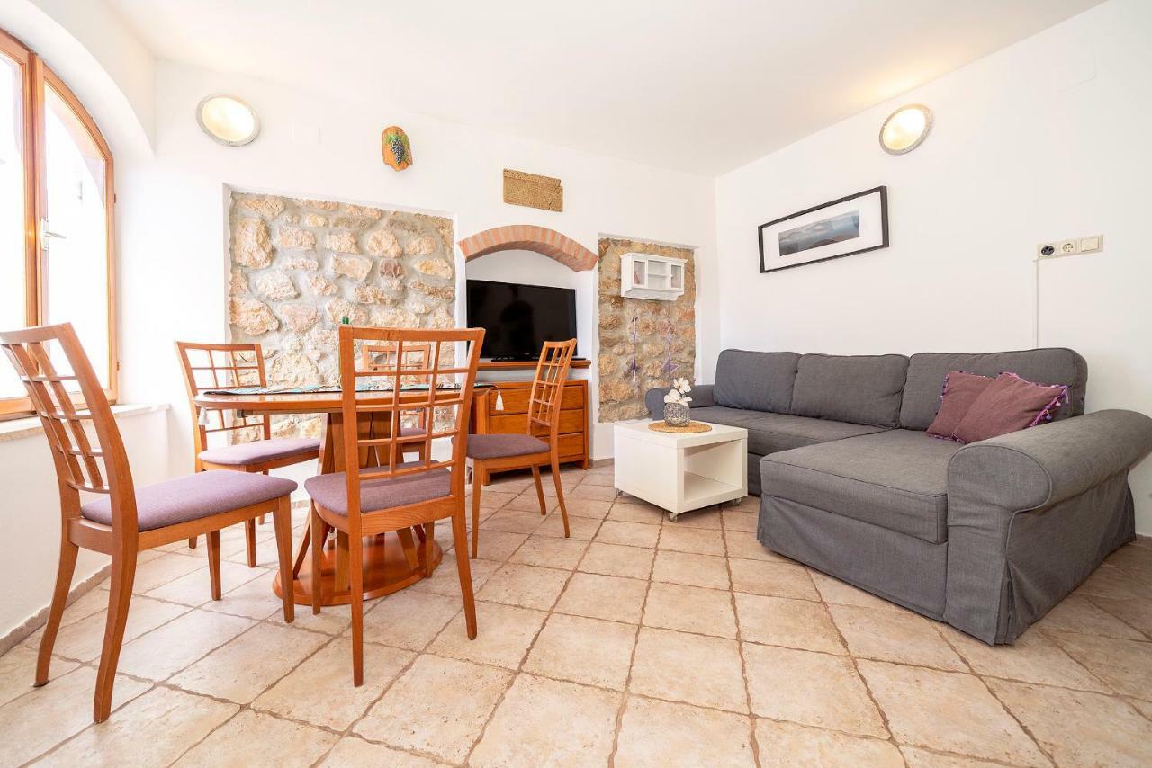 Mediterranean Apartment Korina Baška Екстериор снимка
