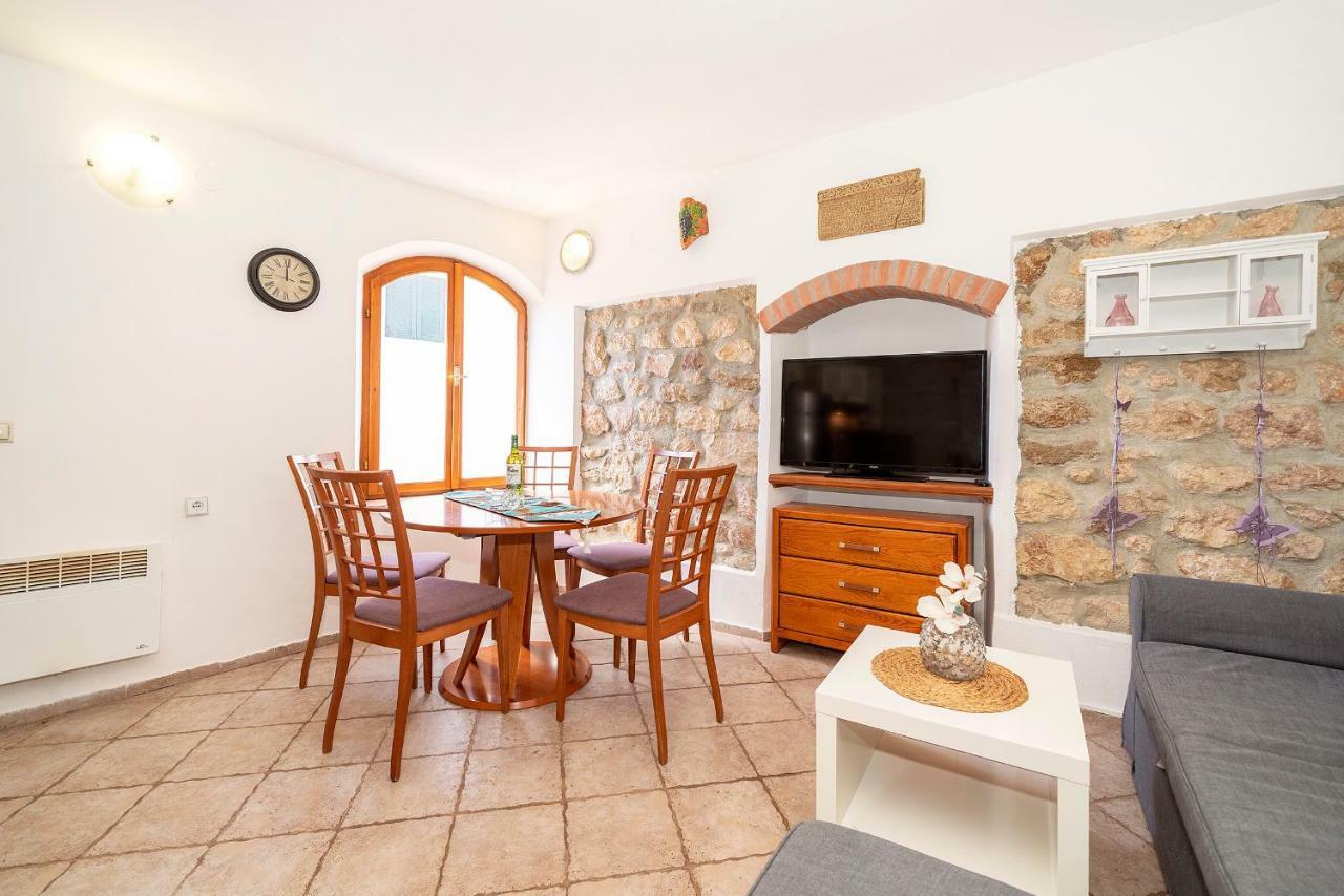 Mediterranean Apartment Korina Baška Екстериор снимка
