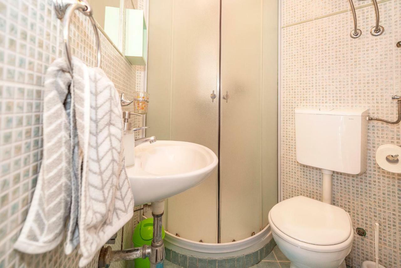 Mediterranean Apartment Korina Baška Екстериор снимка